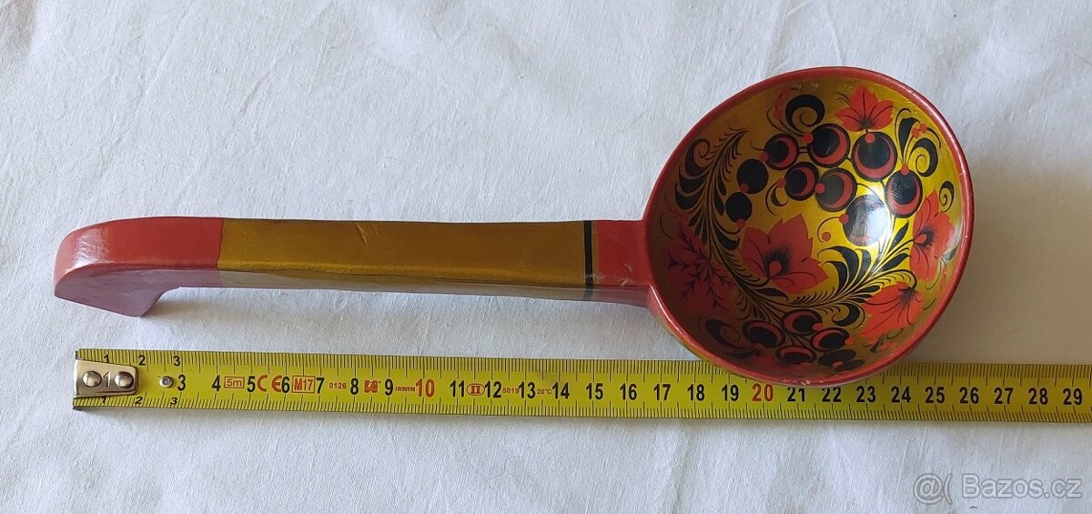 Chochloma - dřevěné ručně vyráběné a zdobené nádobí - 17