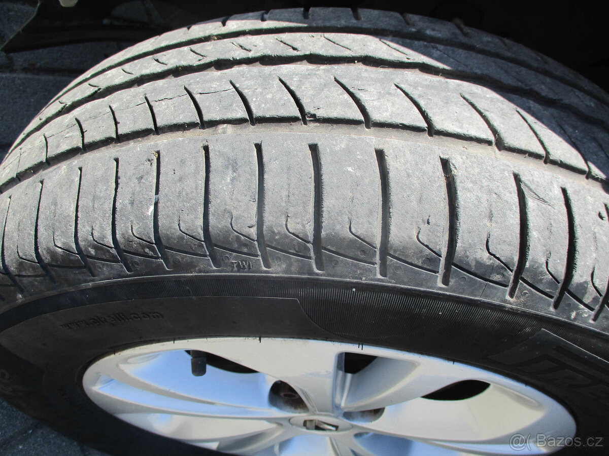 RENAULT KANGOO 1,5DCi 66KW KLIMA BEZ KOROZE 2015 - 17