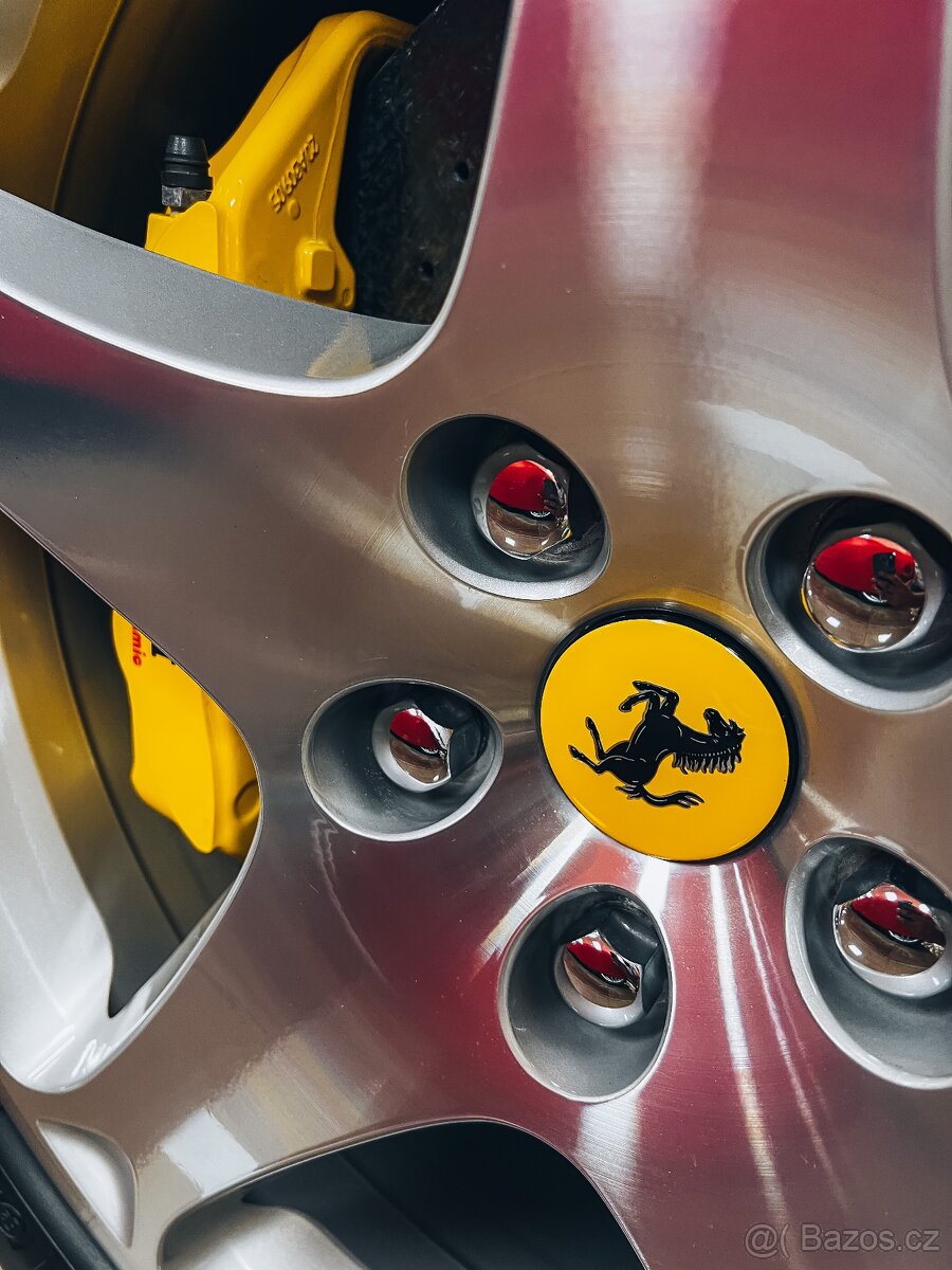 Ferrari California 1 MAJITEL TOP STAV - 17