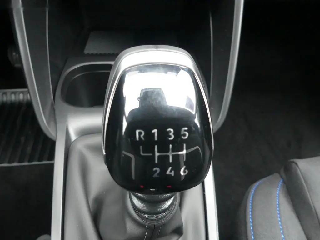 Citroën C3, PLUS TURBO 100 S&S MAN6 2 - 17