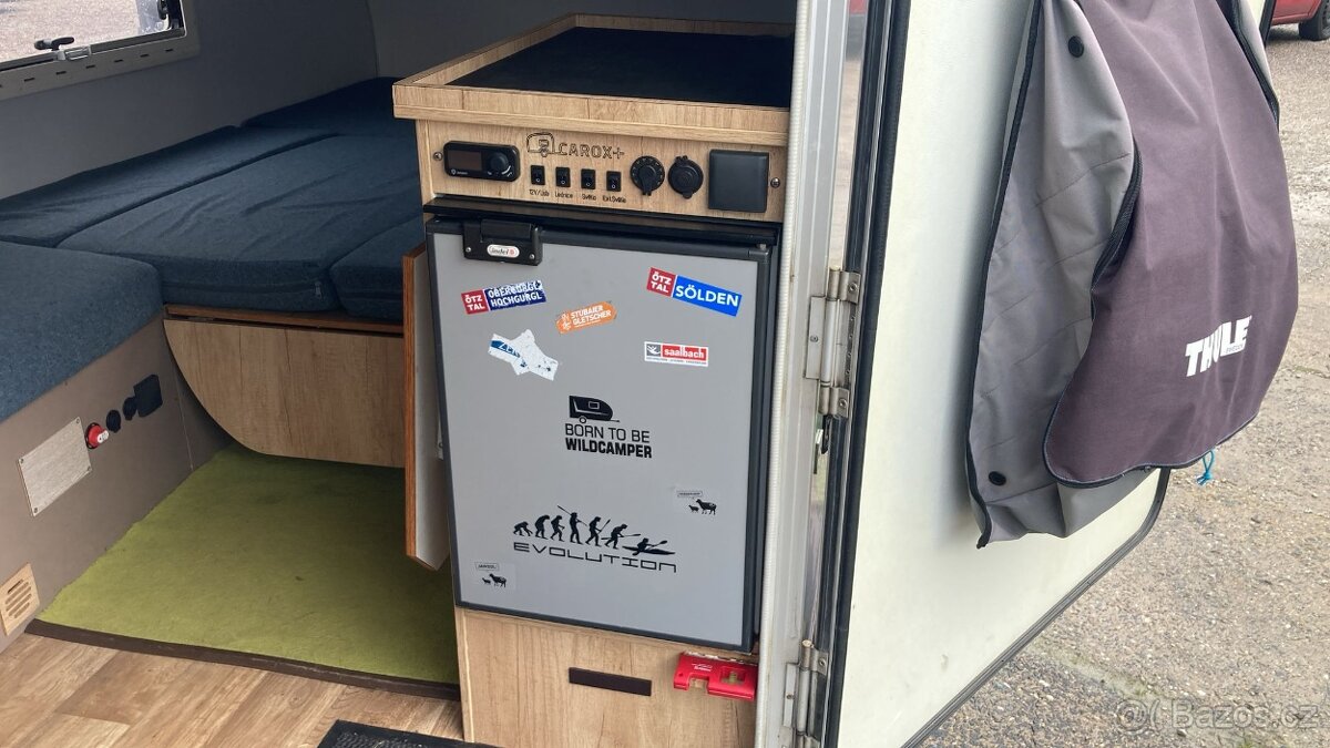 Obytný přívěs Carox Family - 17