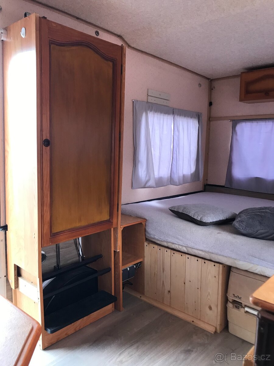 ESTEREL OBYTNÝ PŘÍVĚS NA SPZ, 850KG - 17