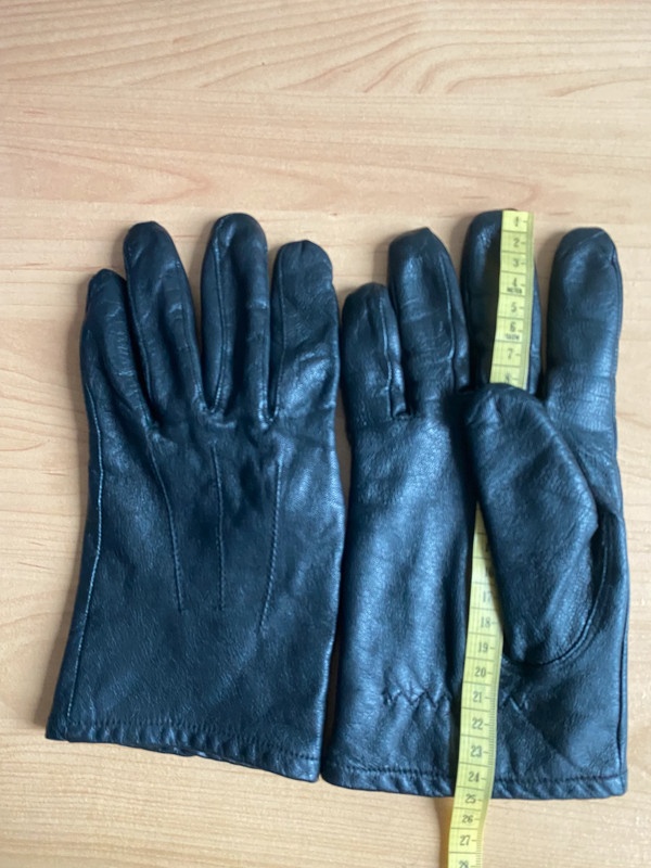 Dámské a pánské rukavice nové i použité - 17