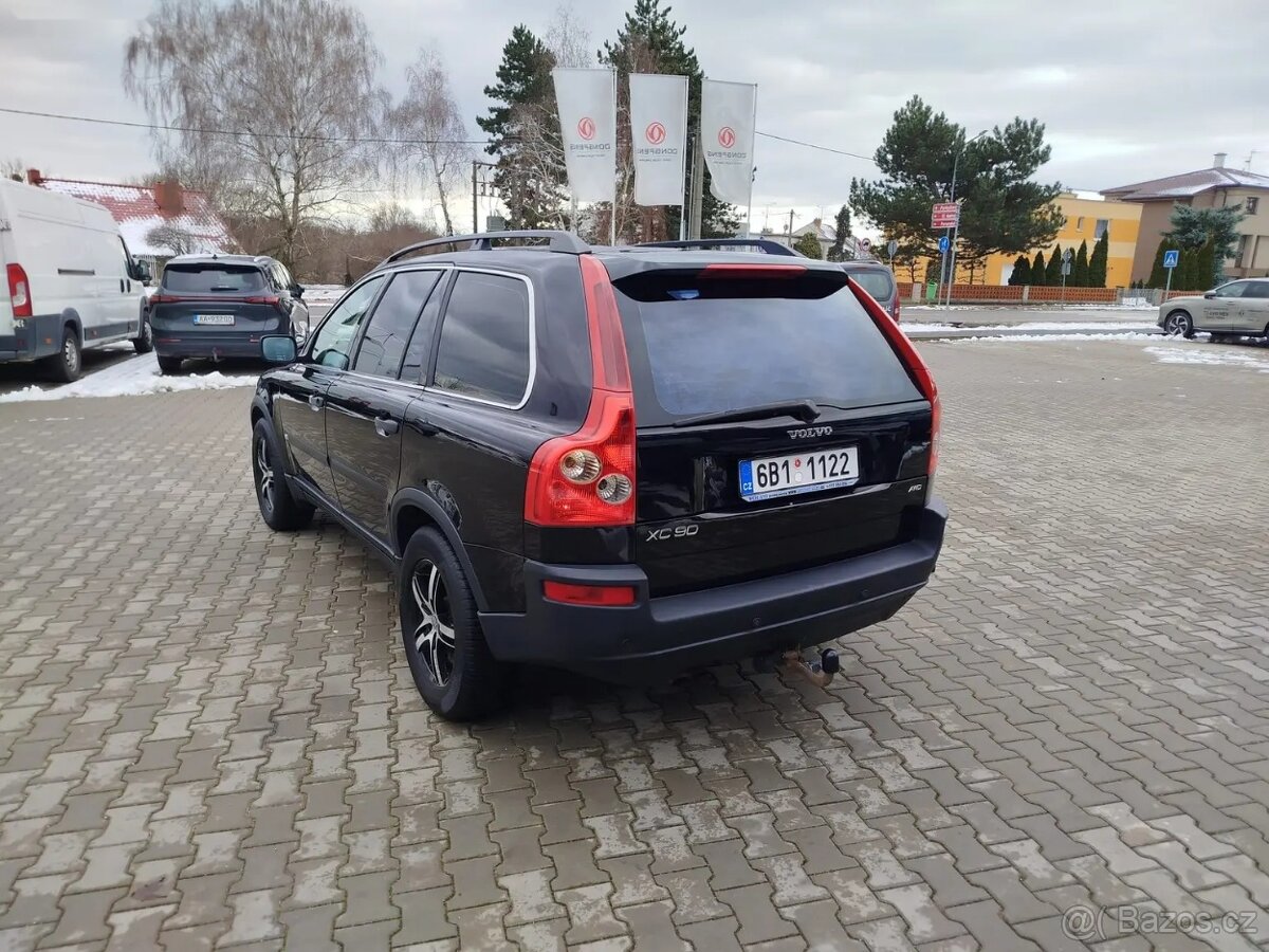Volvo XC90, 2.4DS AWD 185 AT - 17