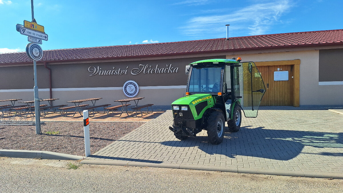 zánovní malotraktor VEGA 26 HTD STAGE V Comfort TOP - 17