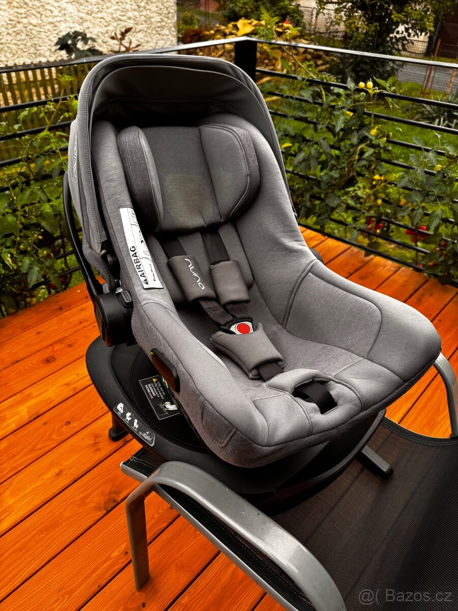 Kočárek Hartan + dětské vajíčko NuNa Pípa - 17