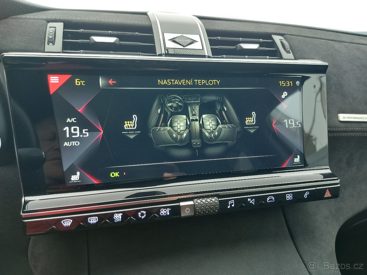 DS 7 Crossback 1,6/133kW/Performance/2022/ČR/ - 17