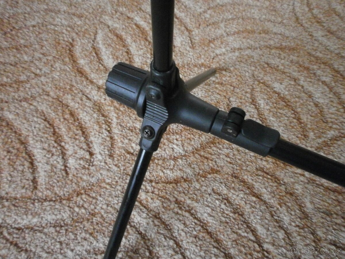 Prodám stojany na rybářské pruty - 17