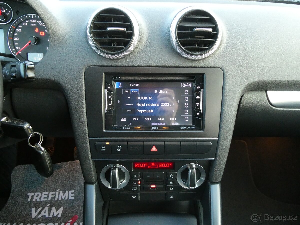 Audi A3 1.6TDi 77kW serviska, digi.klima - 17