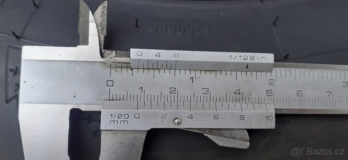 Renault - zimní hliníková kola 15" s TPMS - zánovní pneu - 17