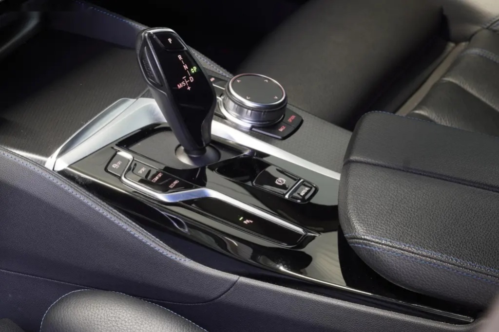 BMW Řada 5, 4x4,TAŽNÉ,DPH,ČR,Adaptiv LED - 17