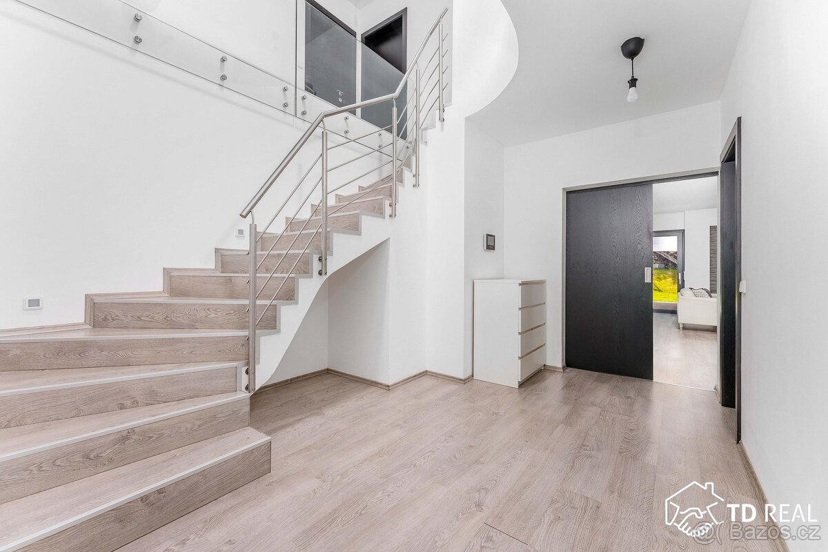 Prodej rodinný dům, 228 m² - Brno - Líšeň, ev.č. 00986 - 17