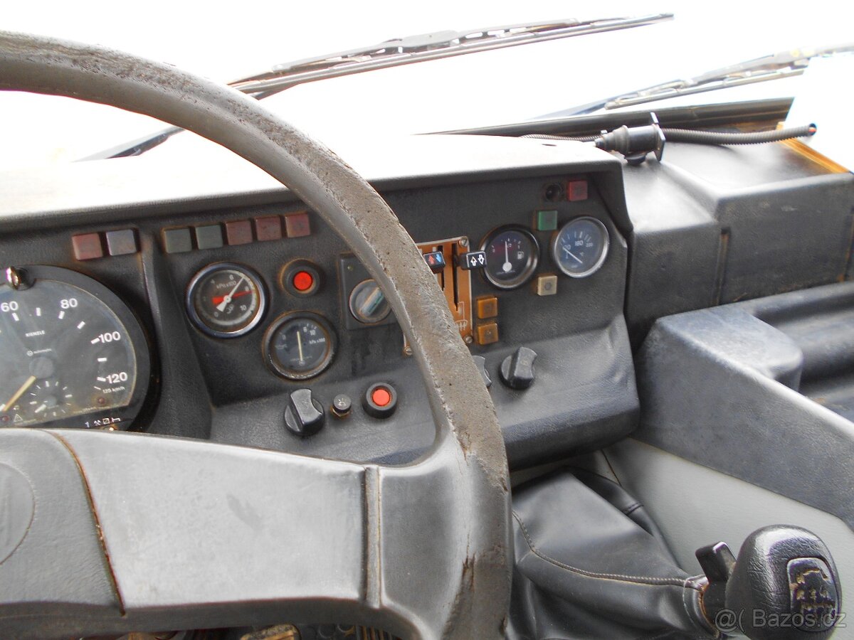 TATRA T 815 6x6 - 17