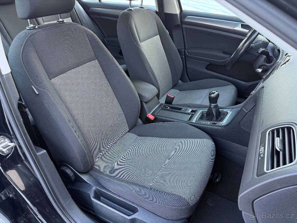 Volkwagěn Golf 1.2TSi 66kW, 9/2015, jen 89tkm. - 17