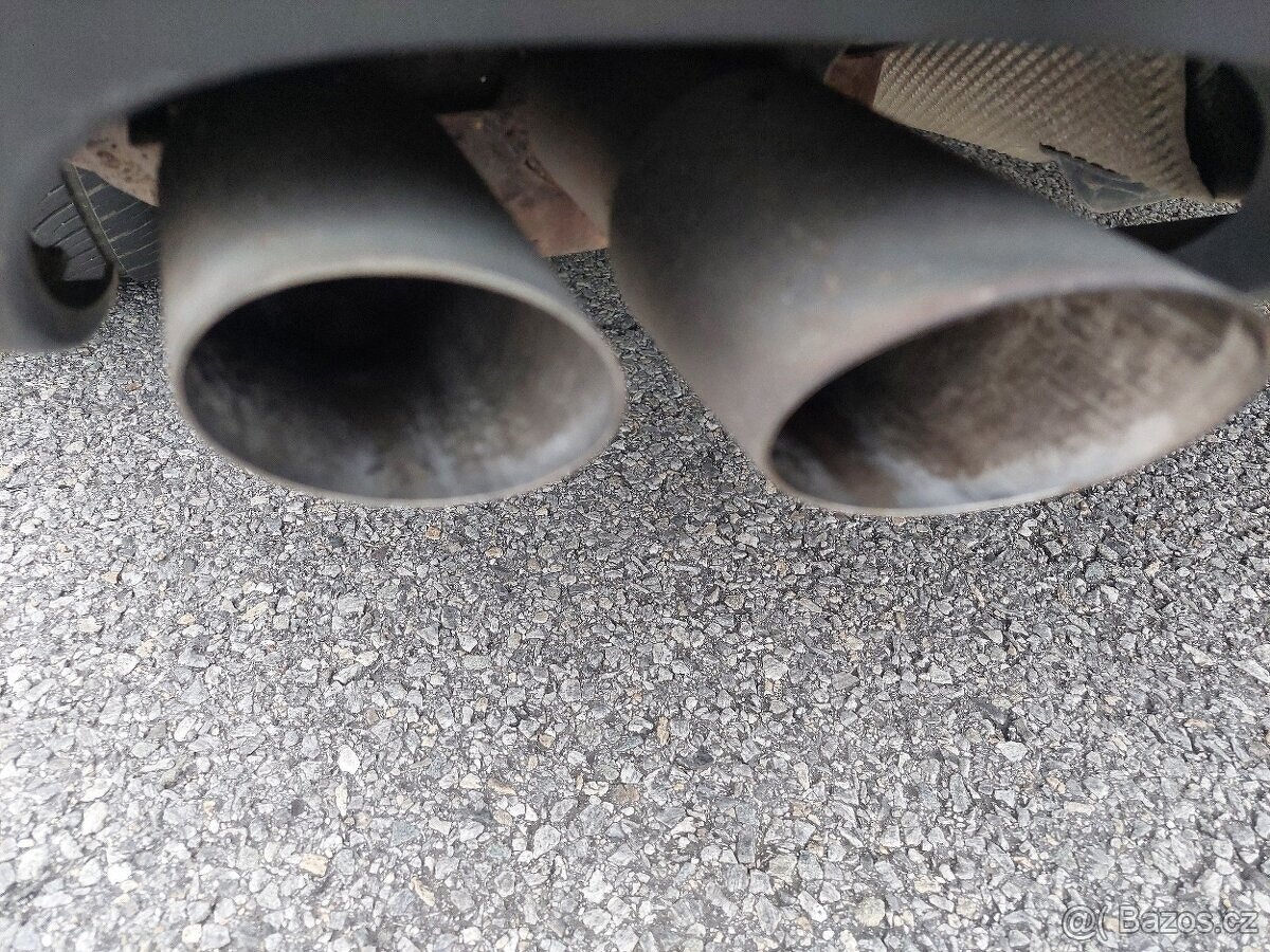 Audi A4 B8 2.0 TDI Avant m.2011 88kw - 17