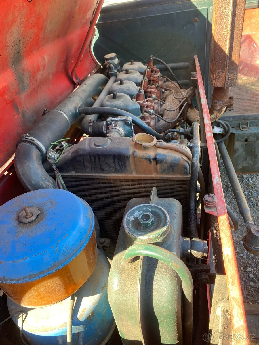 Traktor ZETOR 7045 - 17