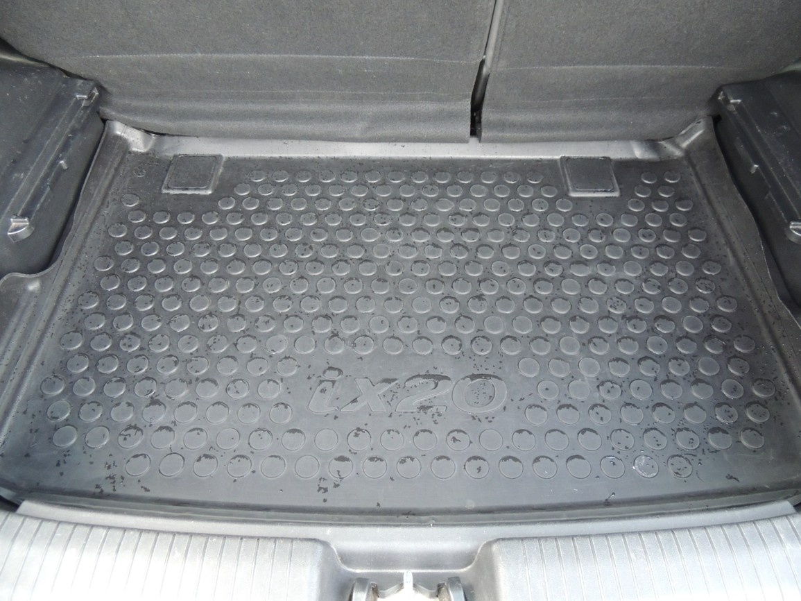 Hyundai ix20,1.4i,66kw,2016,ČR,1.majitel,78000km - 17