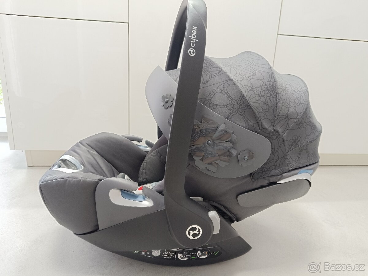 Cybex autosedačka a báze - 17