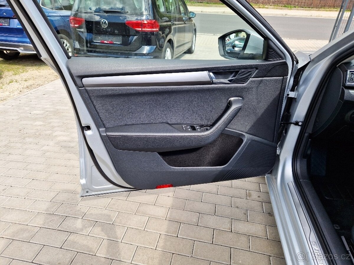 ŠKODA Superb, 2.0 TDi (110 kW), DSG, 139 tis. km, r.v. 2021 - 17