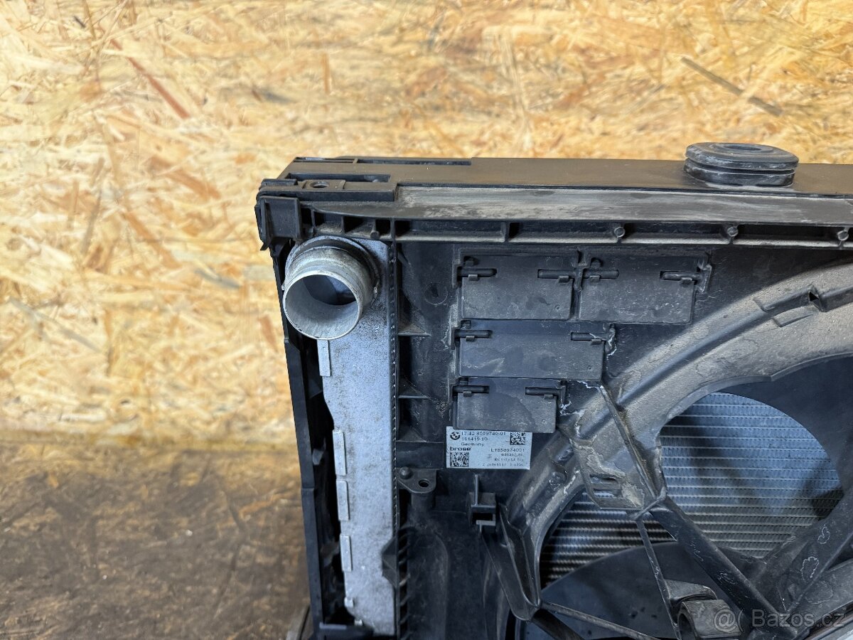 CHLADIČOVÁ STĚNA BMW F10/F11 2.0D 135KW 520D - 17