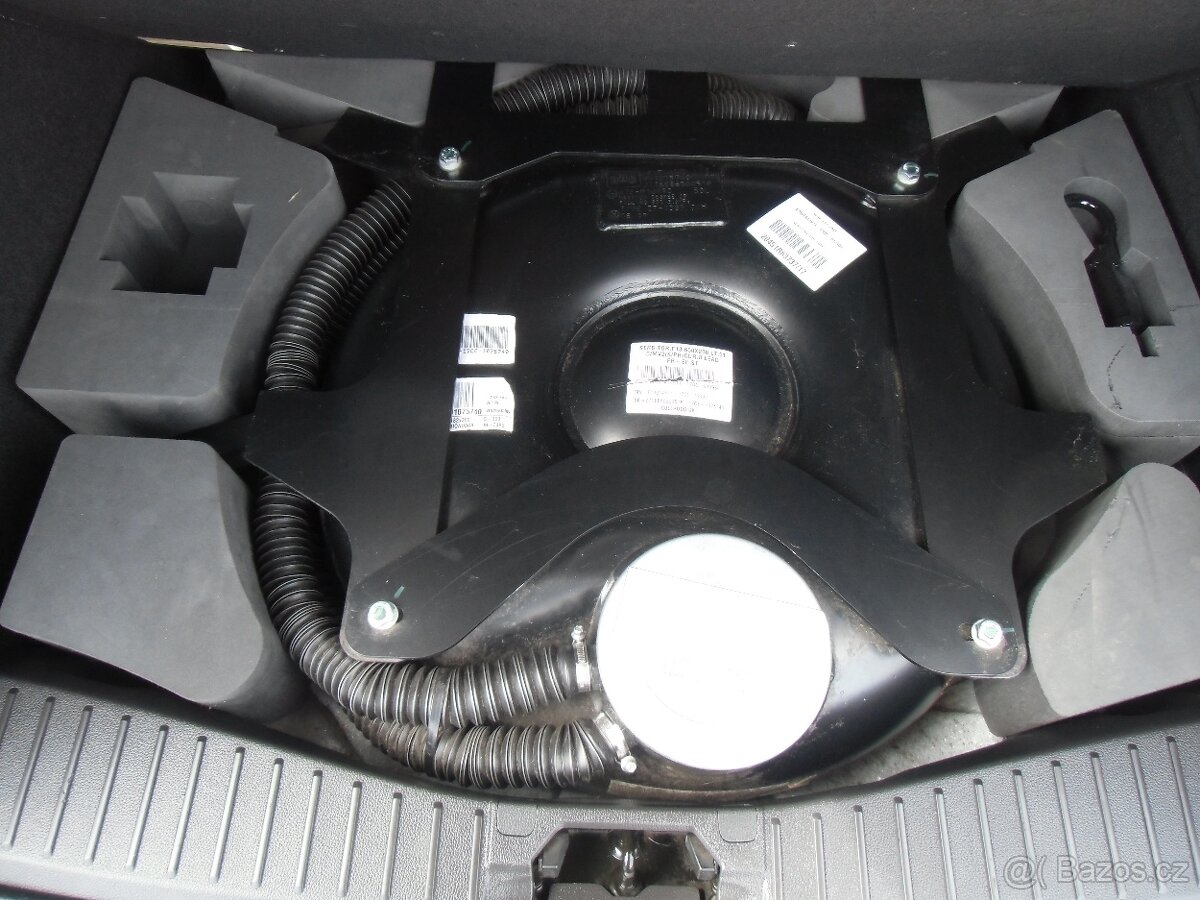 Ford C-MAX 1.6i 16V LPG TITANIUM - 17