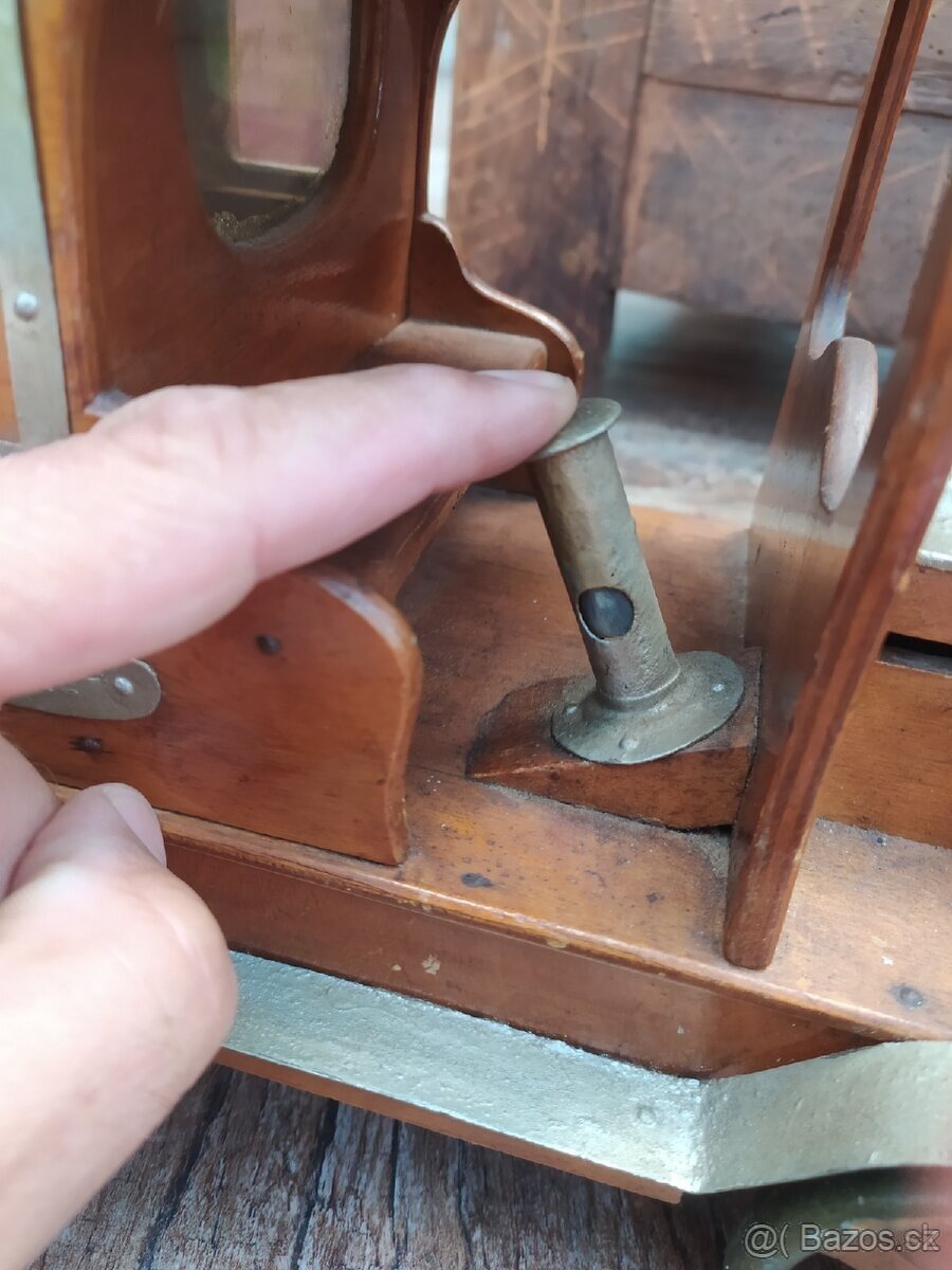 Drevené auto kazeta na cigary - 17