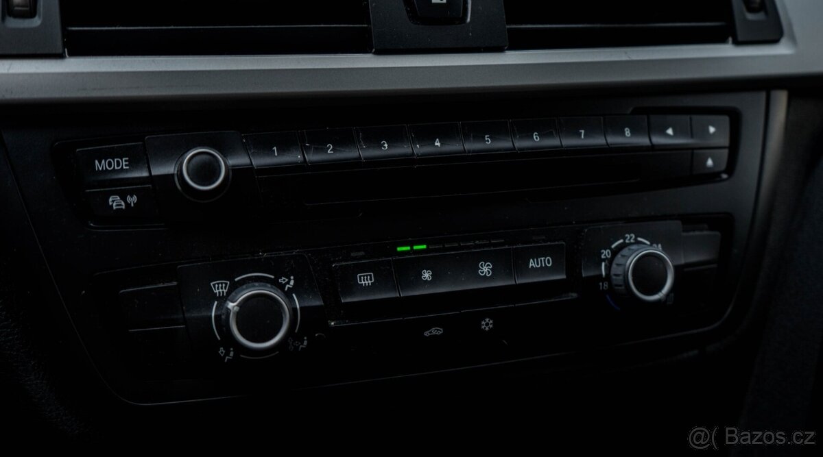 BMW Rad 3 318d e90 - 17