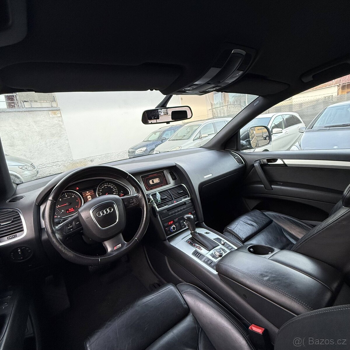 Audi Q7 3.0 TDI • 7 míst • S-line • Servisní kniha ???? 24 - 17