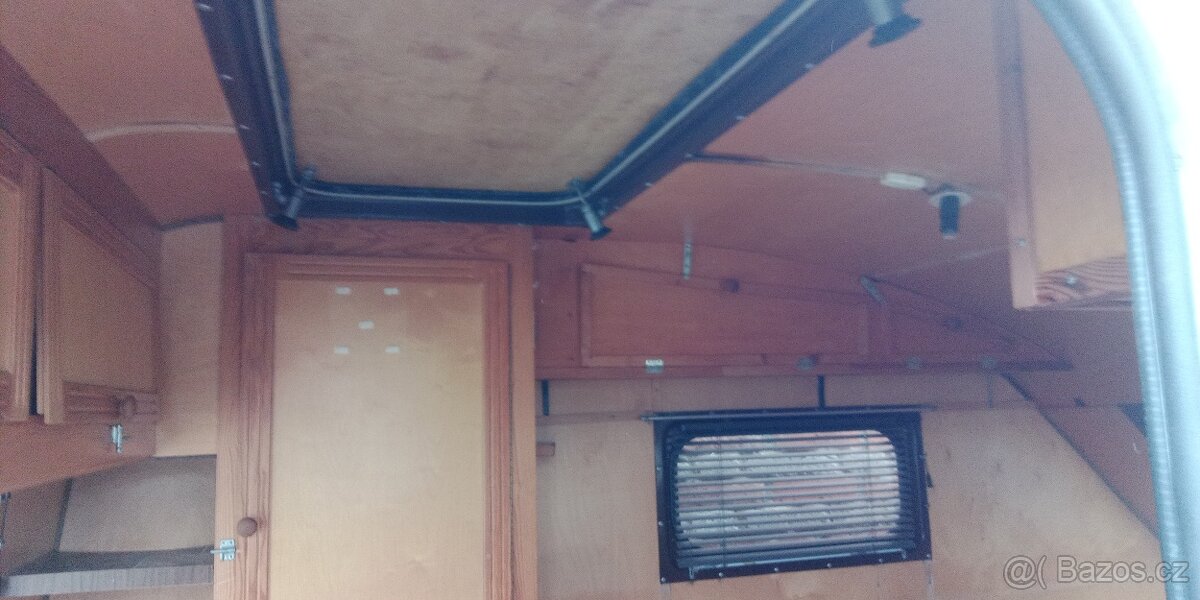 Karavan, obytný přívěs Qek Aero - 17