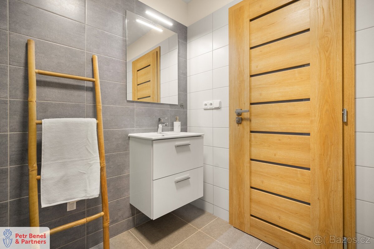 Pronájem bytu 1+kk 32 m², Rakovník II, ev.č. 00142 - 17