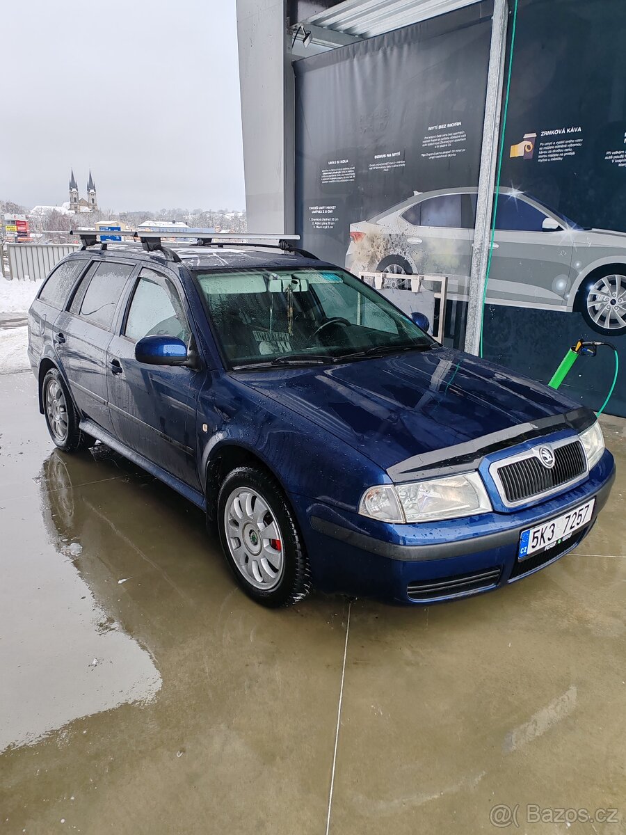 Škoda Octavia combi tour,19tdi 74kw rok 2006 - 17