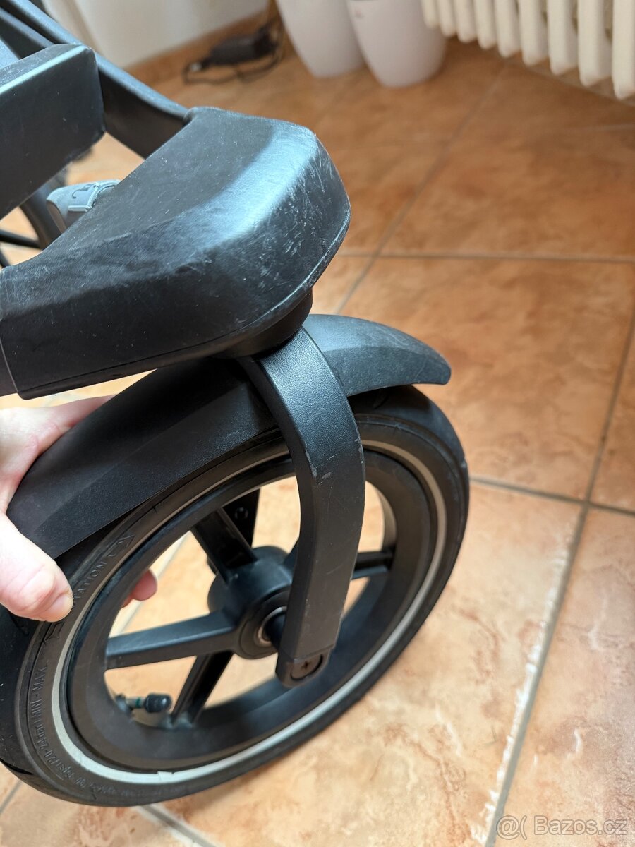 Thule Urban Glide 2 - 17