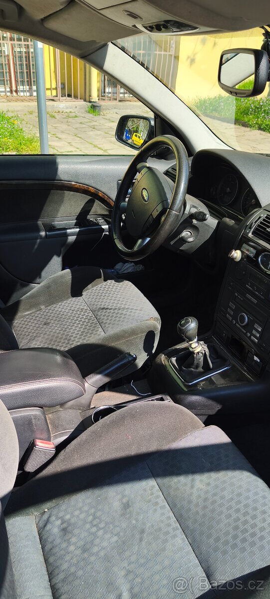 Ford Mondeo 2006 - 17