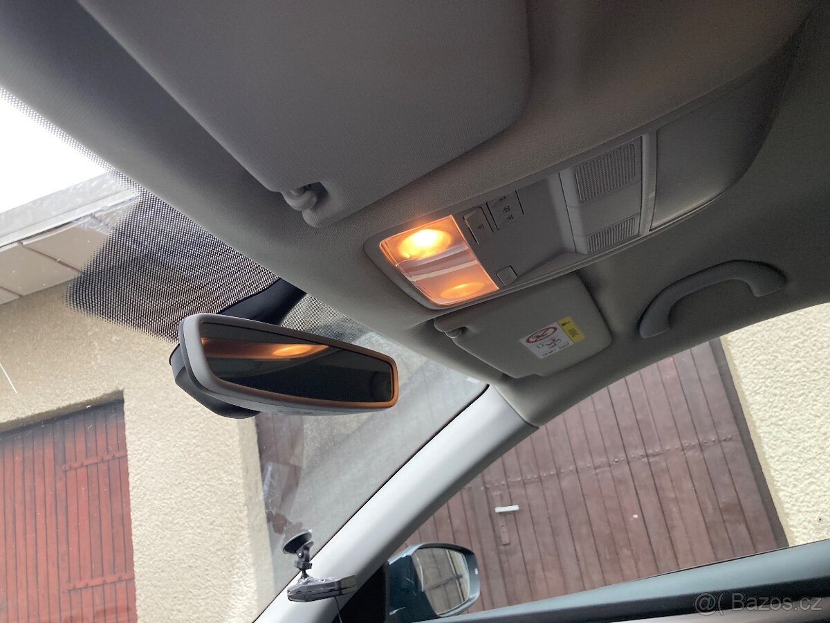 32000 km Octavia III 1,6 tdi 85 kw 2019 stav nového vozu - 17