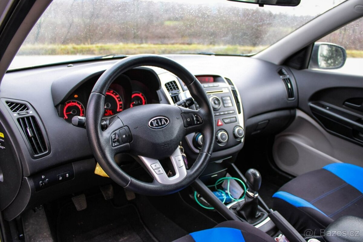 Kia Cee´d SW 1.4 CVVT 16V LX - 17