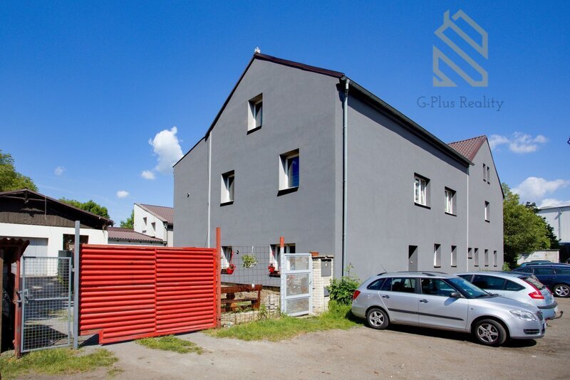 Prodej investiční nemovitosti, Čejetičky 492 m² , pozemek 10 - 17