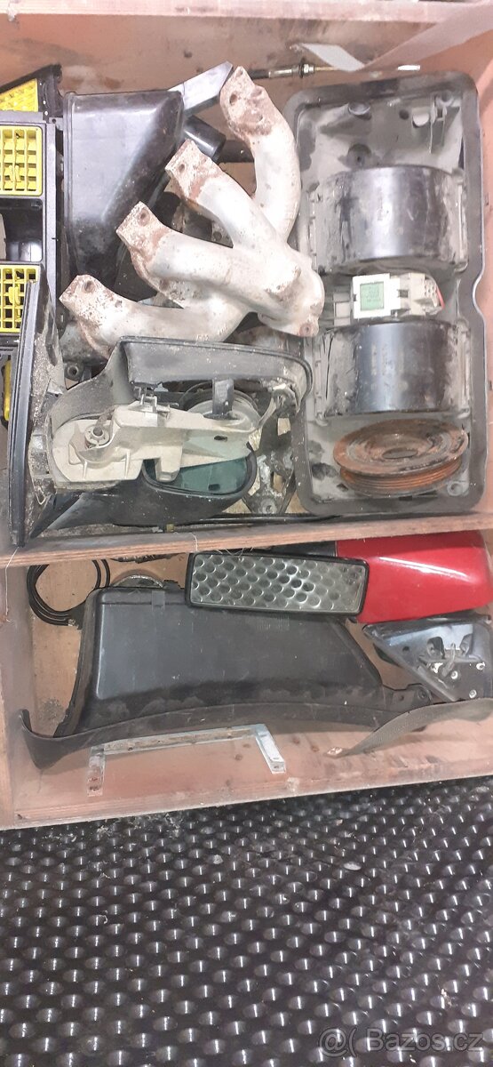 Náhradní díly - 17