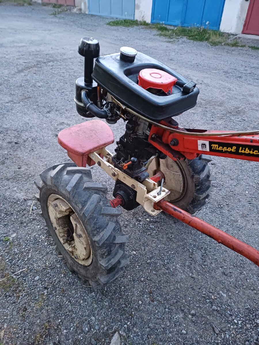 Malotraktor Vari - 17
