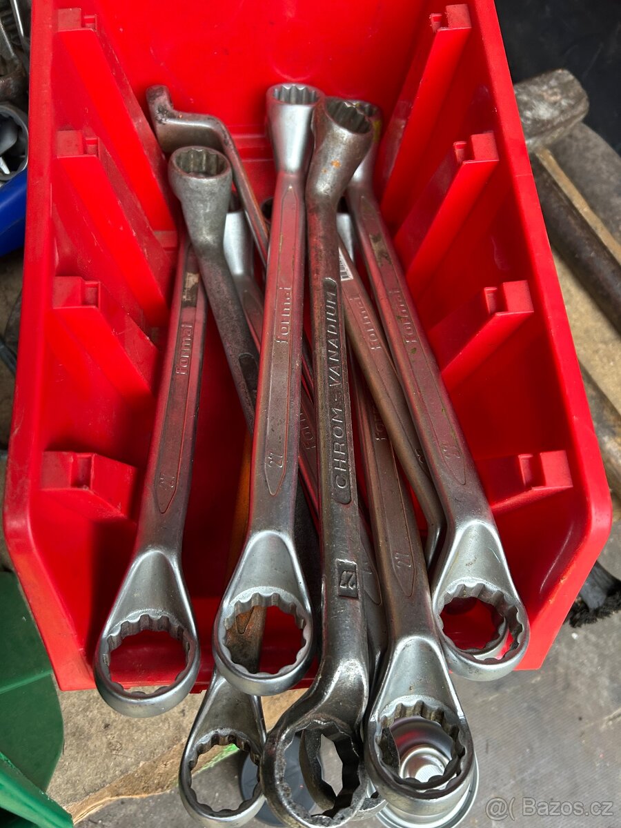 Palice železné 5kg a další - 17