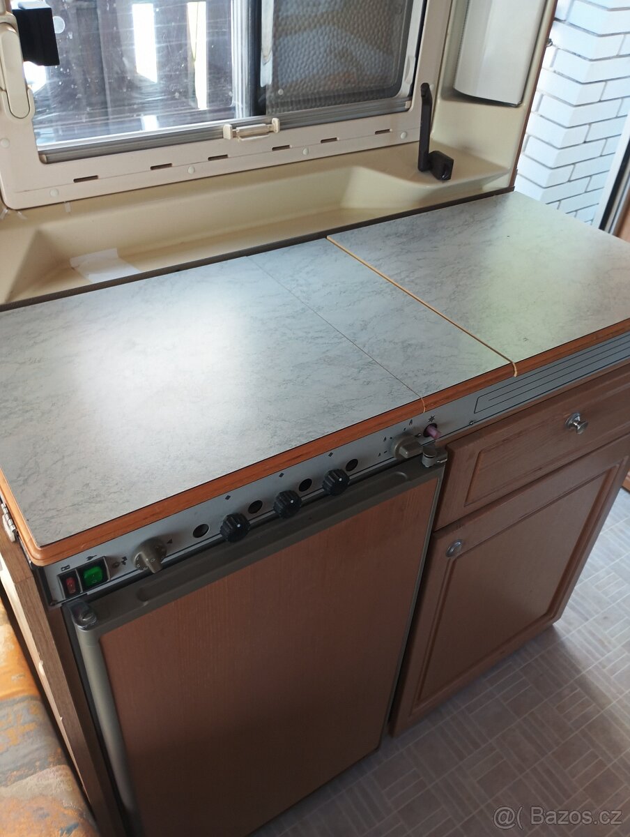 Chateau Cantara 380, Stan, 1100kg - 17