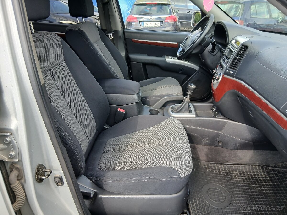 Hyundai Santa Fe, 2.2 CRDi, 4x4 , tažné - 17