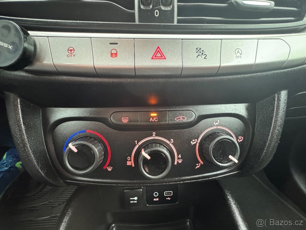 Fiat Tipo 1.6 JTD MULTIJET 88kw, 112.000km, LEHCE POŠKOZENÉ - 17