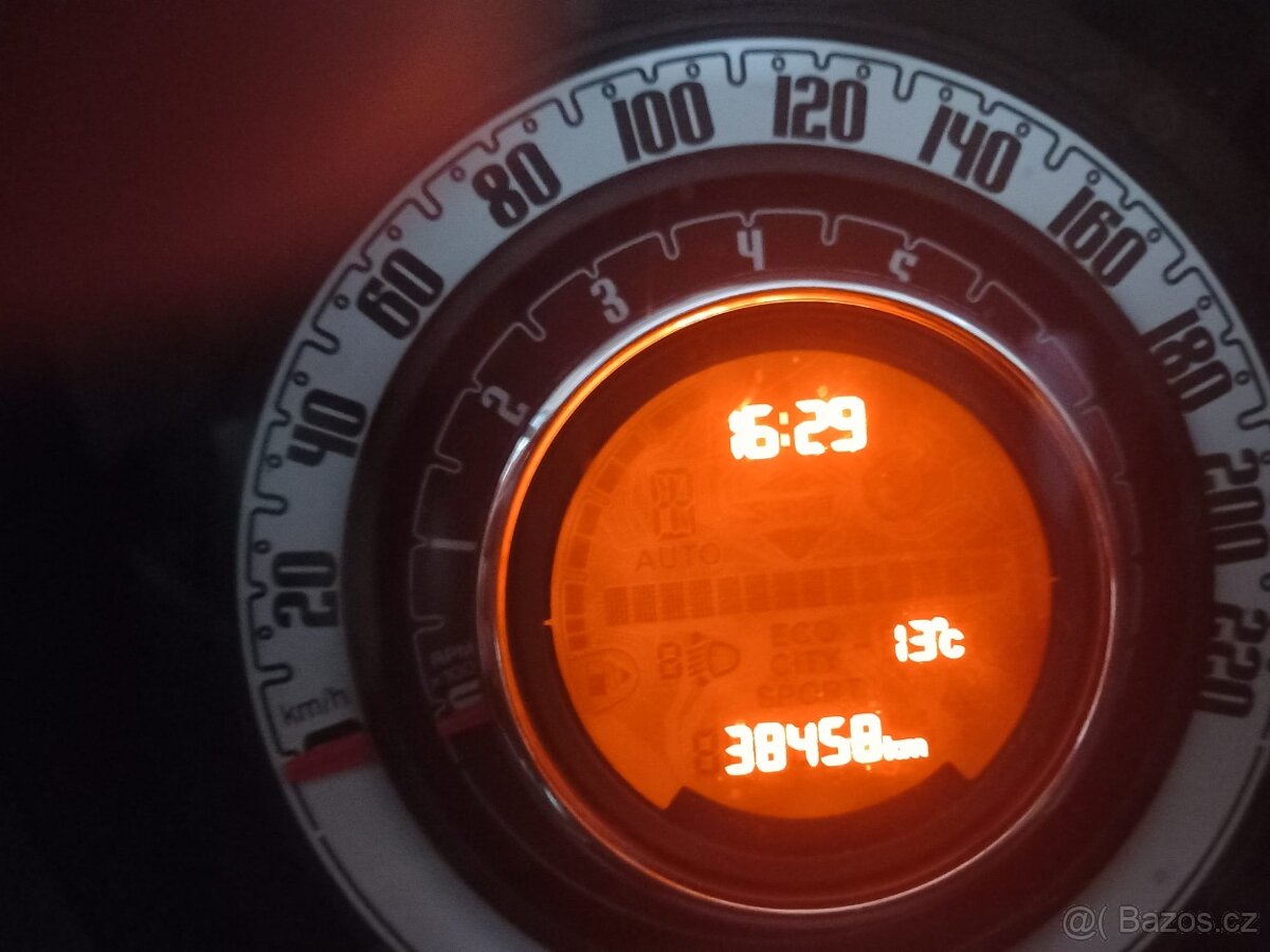 FIAT 500 1,2, 38 500 km - 17