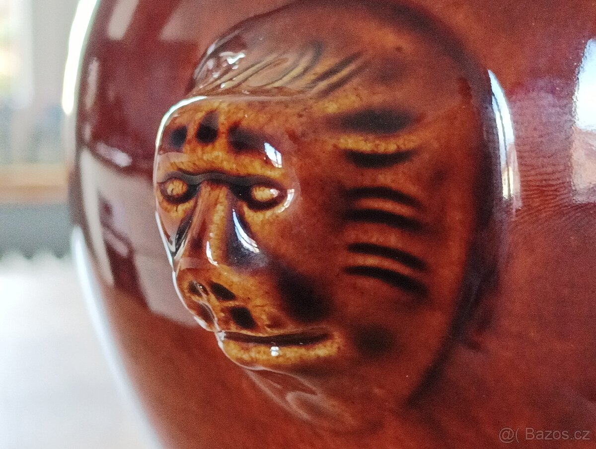 STARÁ KAMENINOVÁ MÍSA SE LVY FRANCIE - 17