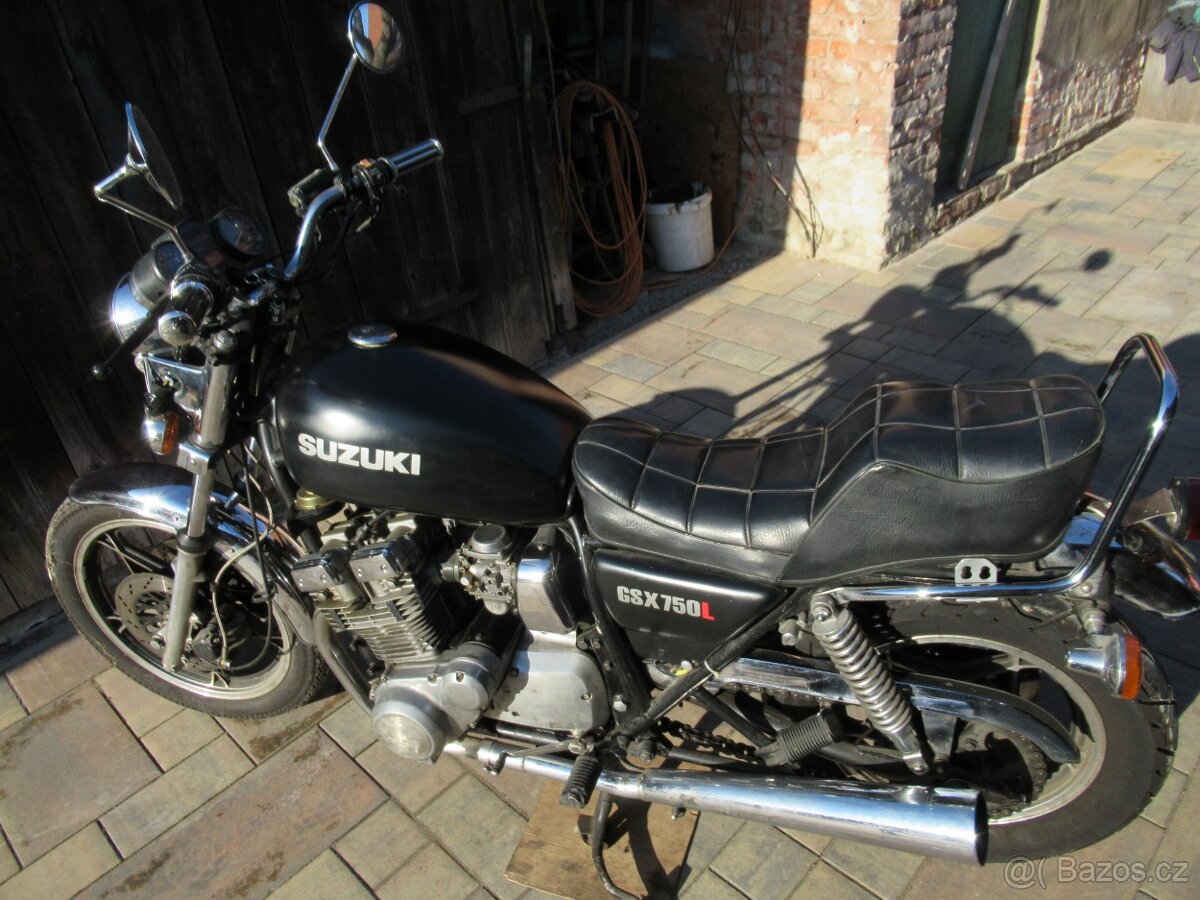 Suzuki GSX 750 L - 17