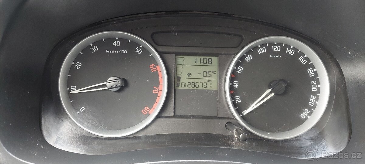 Prodám škoda fabia 1.2htp - 17