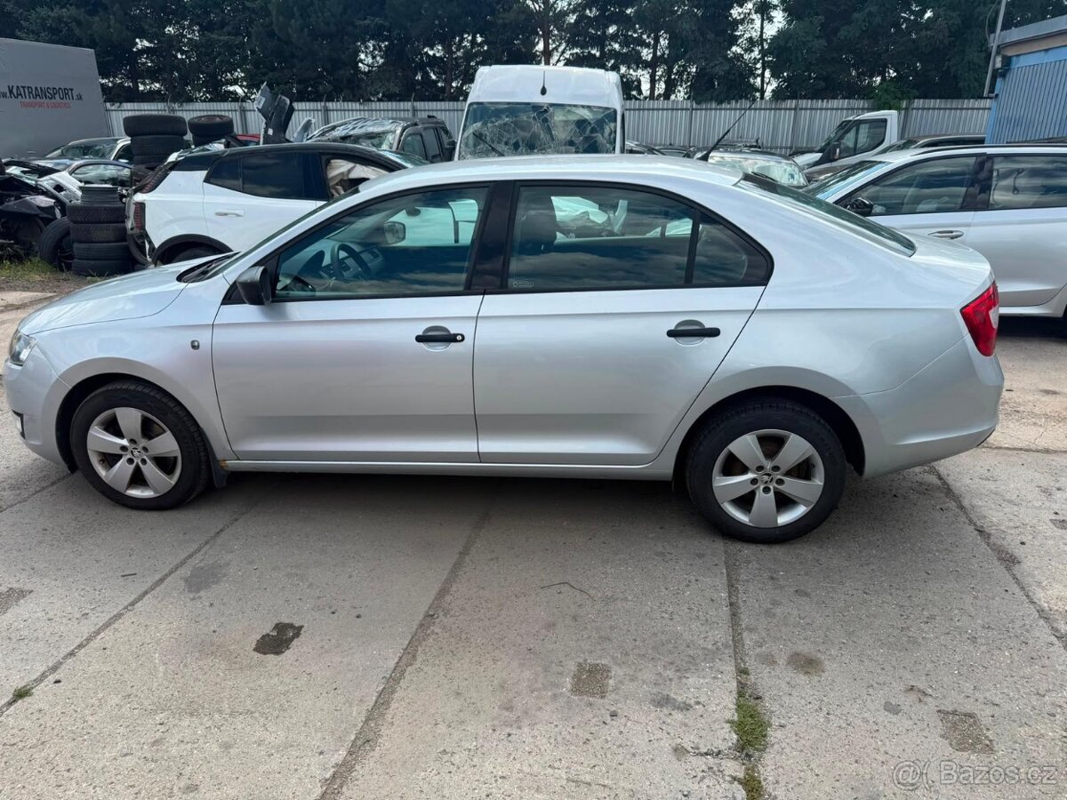 Škoda Rapid 1.6TDi. 2014 pojizdne - 17
