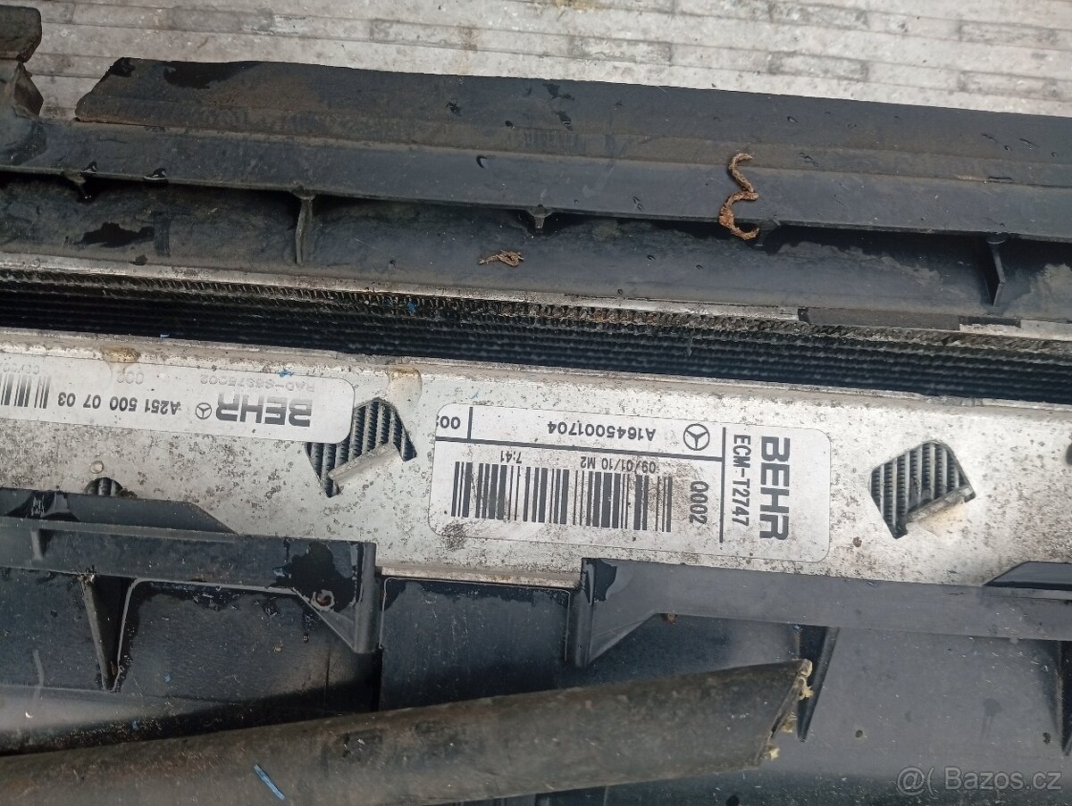 MERCEDES ML W164 PŘEDNÍ ČELO, VÝZTUHY, SAHARA S CHLADIČI - 17