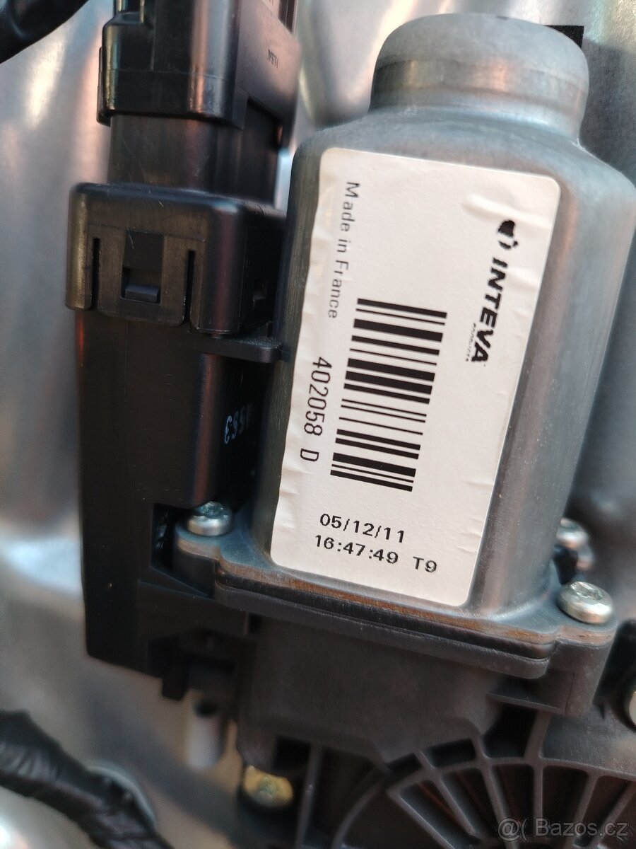 Kia ceed 2012 1.6 cvvt zbylé díly za pár kč - 17