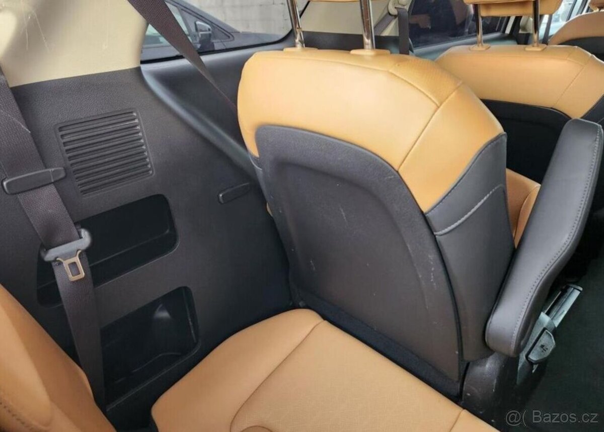 Kia Carnival 9 míst-DPH-REZERVACE - 17
